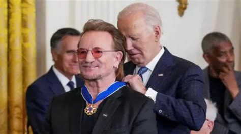 Biden Awards Medal To Wintour, Soros, Bono