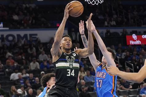 Bucks-Thunder Score Update: Giannis Stats