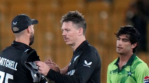 Champions Trophy: New Zealand Beats Pakistan