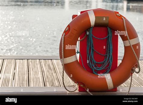 Features Of A Type Iv Flotation Device