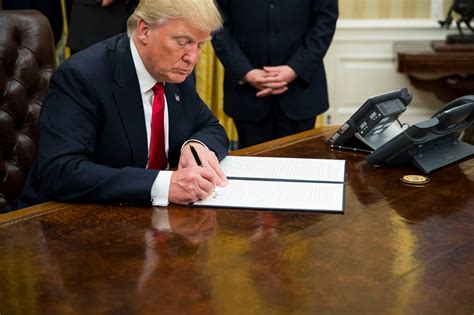 Live: Trump's Executive Order Signing