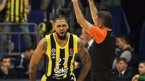 Son Çeyrekte Fenerbahçe Zalgiris'i Geçti